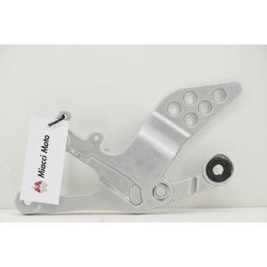 Staffa pedana destra originale  yzf-r125 2008-2013